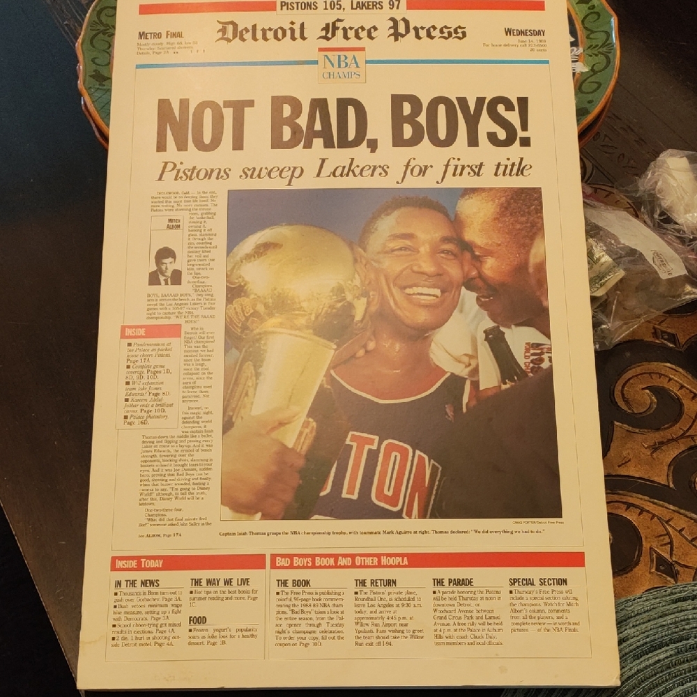 Detroit Free Press NBA Finals Newspaper Poster June 14,1989 23x14.5x 1/4in.